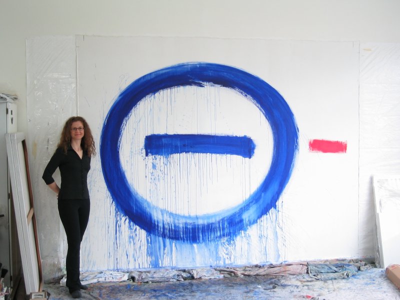 Marta Baricsa with large painting seen in Seth Rogen movie